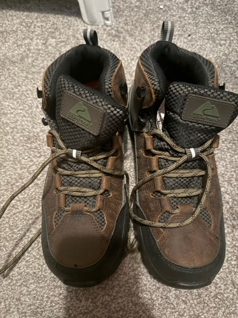 Ozark Trail Women’s Hiking Boots